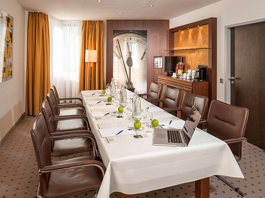 Essential By Dorint Frankfurt-niederrad 4* Frankfurt am Main