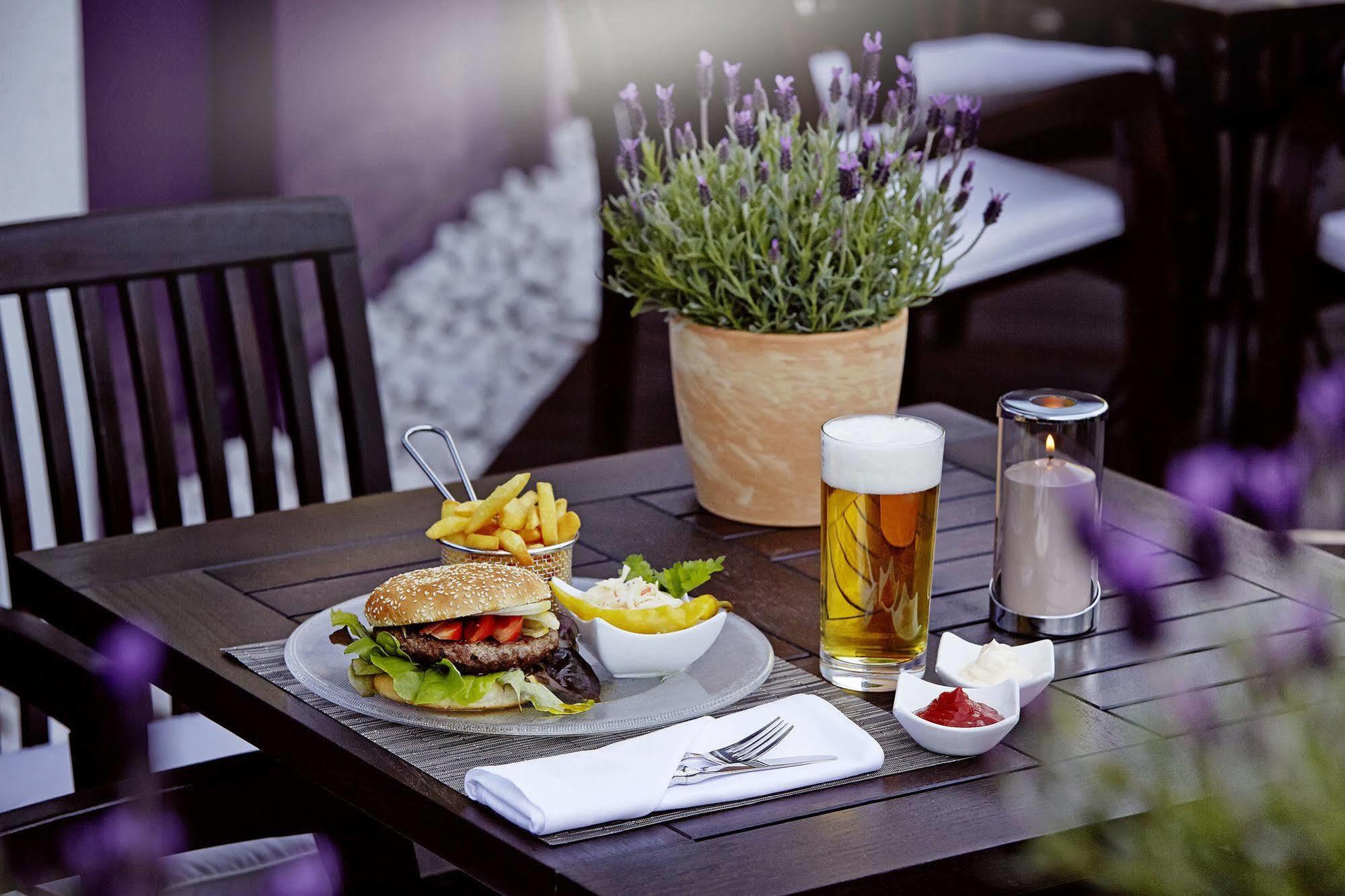 Essential By Dorint Frankfurt-niederrad