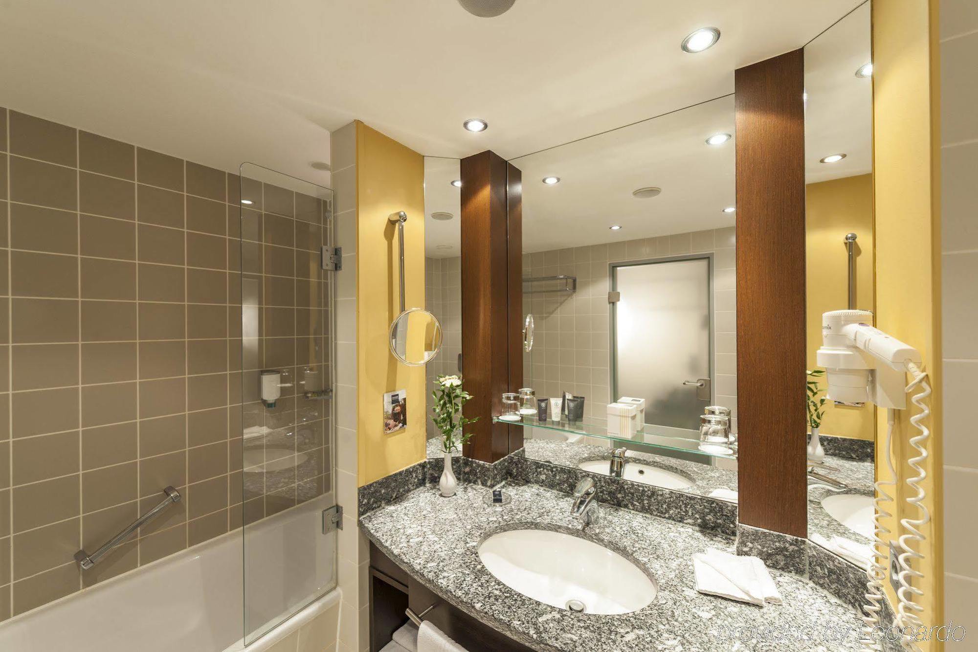 Essential By Dorint Frankfurt-niederrad 4* Frankfurt am Main